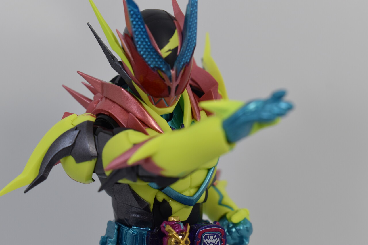 S.H.Figuarts 仮面ライダーリバイス レビュー : ハニワの玩具部屋