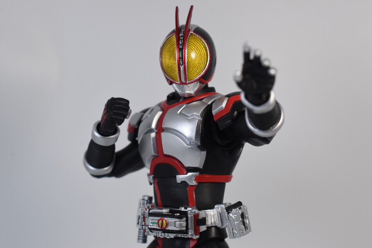 S.H.Figuarts真骨彫製法 仮面ライダーファイズ ウィザード セット