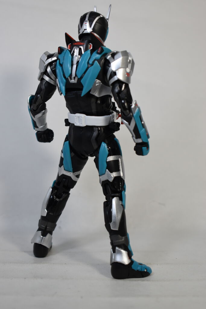 S.H.Figuarts 仮面ライダー1型 ロッキングホッパー レビュー : HERO