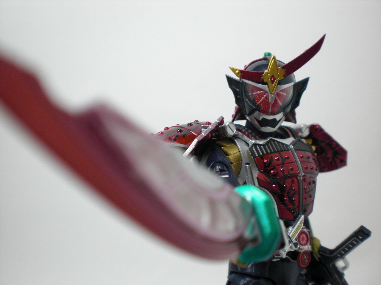 S.H.Figuarts 仮面ライダー武神鎧武ブラッドオレンジアームズ