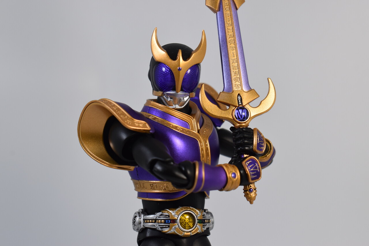 仮面ライダークウガ ライジングタイタン 真骨彫 S.H.Figuarts（真骨彫製法） 仮面ライダークウガ ライジング