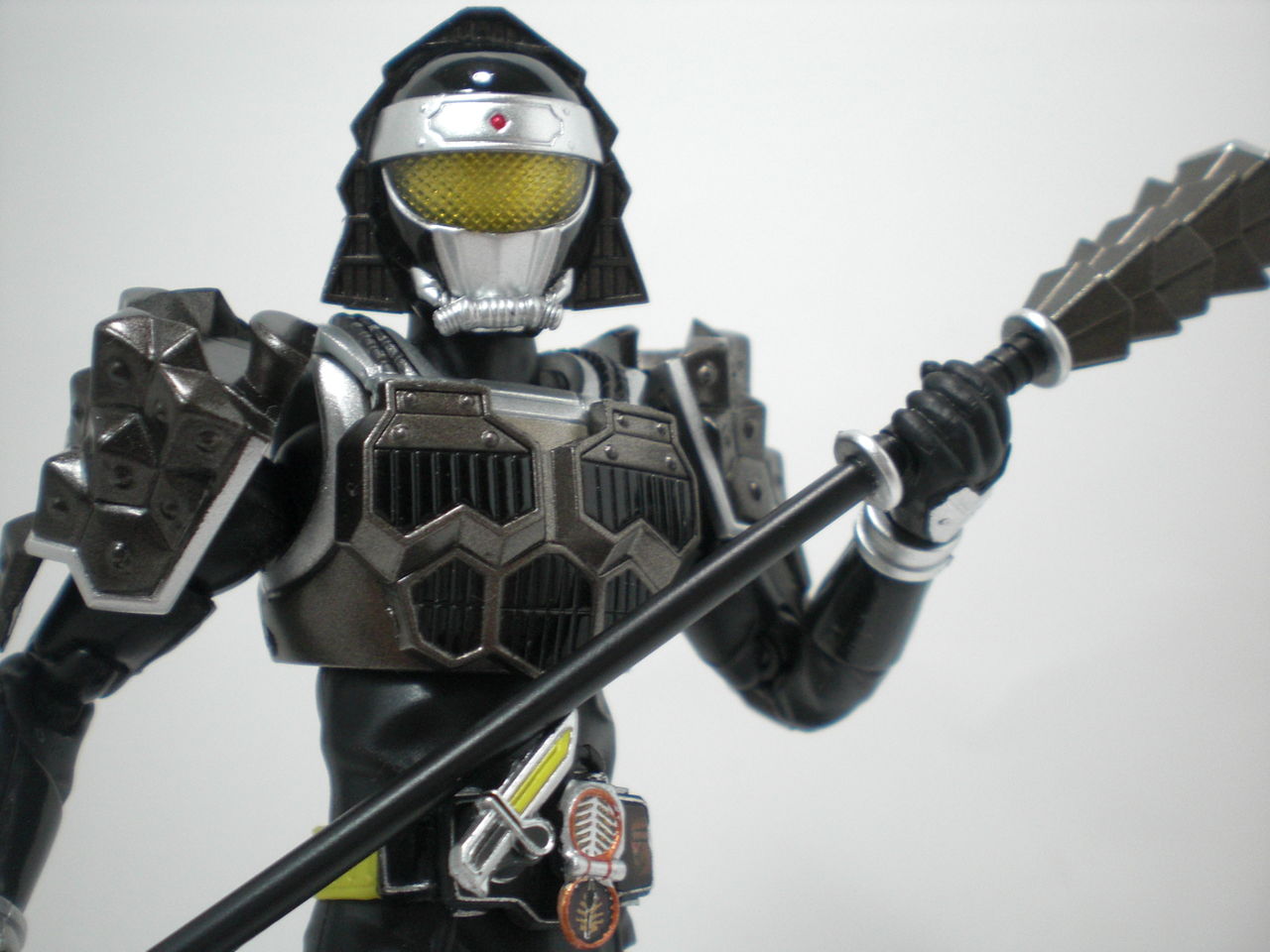 魂ウェブ限定 SHFiguarts 仮面ライダー黒影 マツボックリアームズ Amazon.co.jp: S.H.フィギュアーツ 仮面ライダー黒影