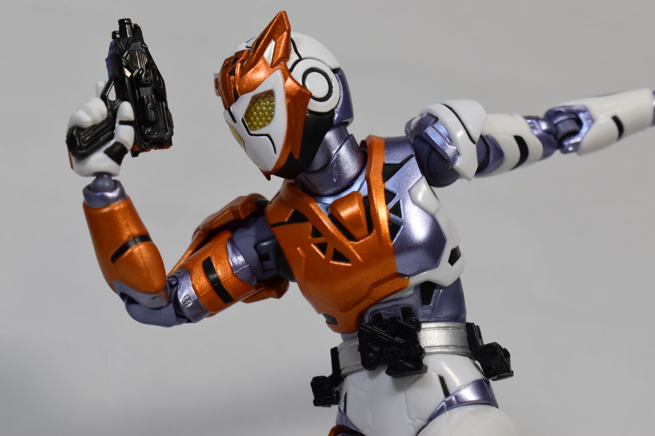 S.H.Figuarts 仮面ライダーバルキリー ラッシングチーター レビュー 