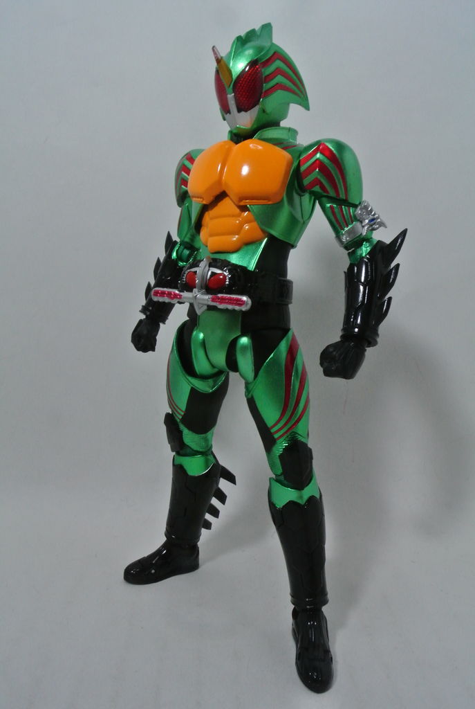 S.H.Figuarts 仮面ライダーアマゾンオメガ Amazon限定ver. レビュー