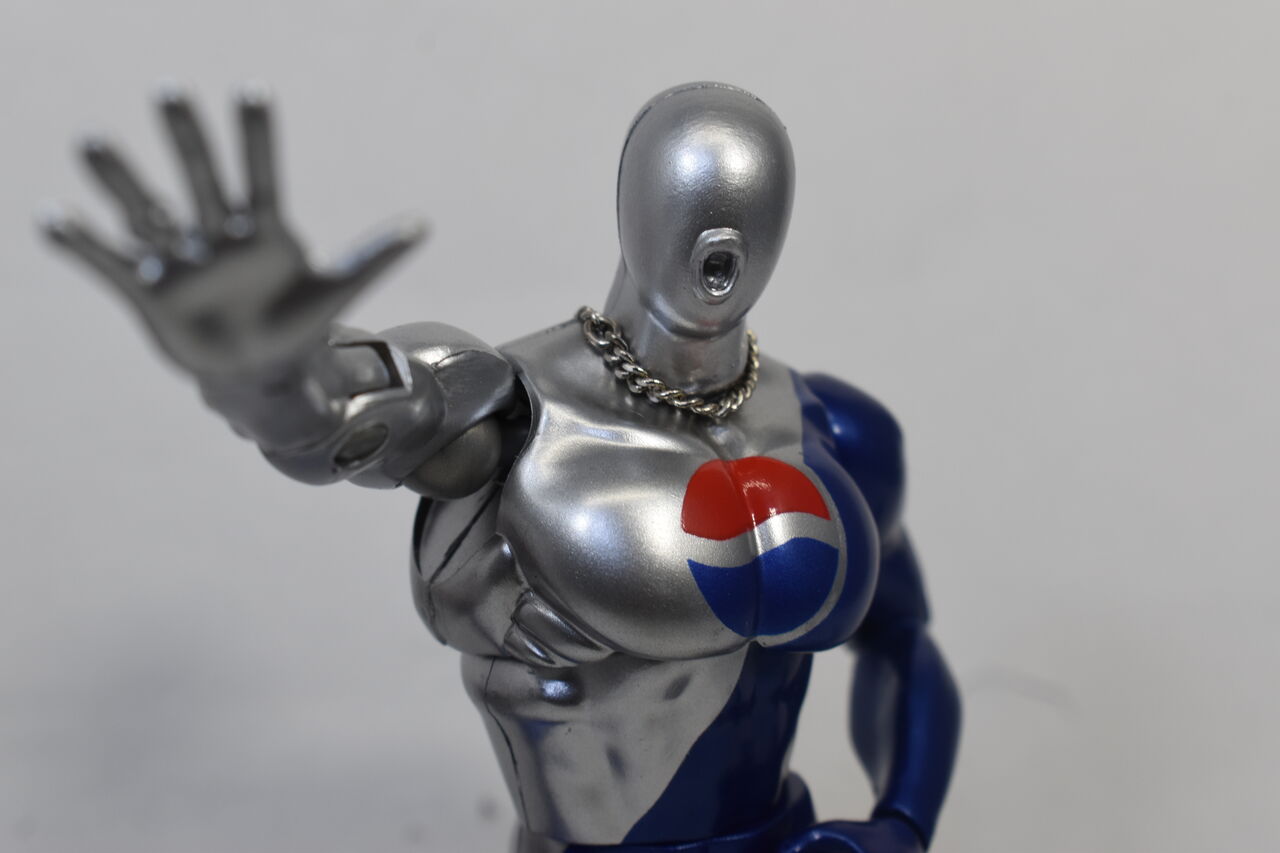 ウルトラフリーポーズフィギュア ペプシマン レビュー : HERO