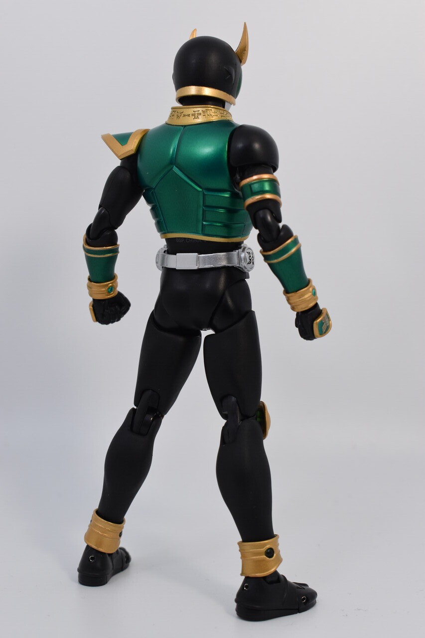 S.H.Figuarts 仮面ライダークウガ ライジングペガサス（真骨彫