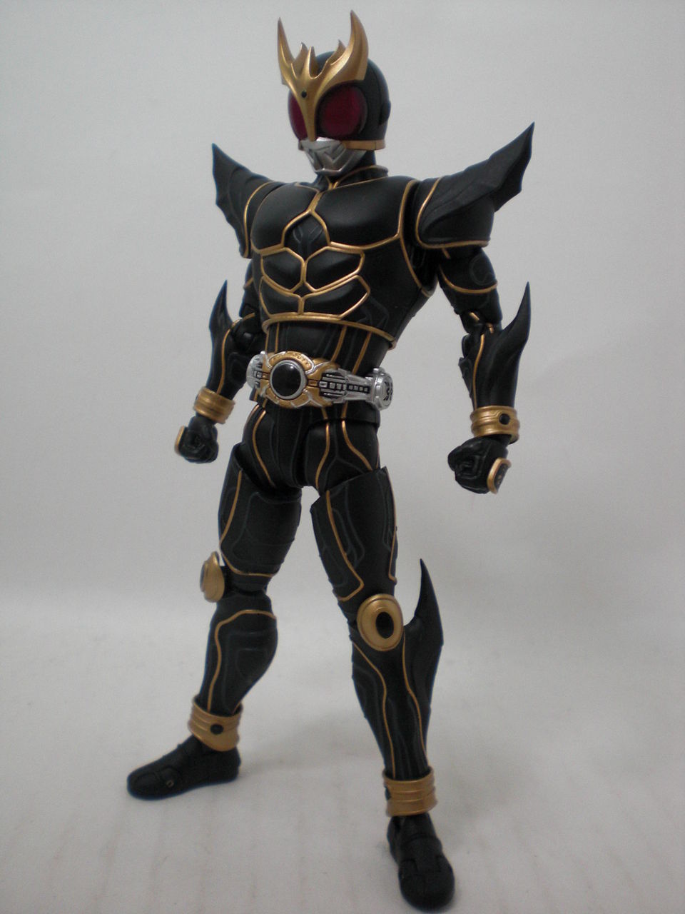 S.H.Figuarts 仮面ライダークウガ アルティメットフォーム（真骨彫製法
