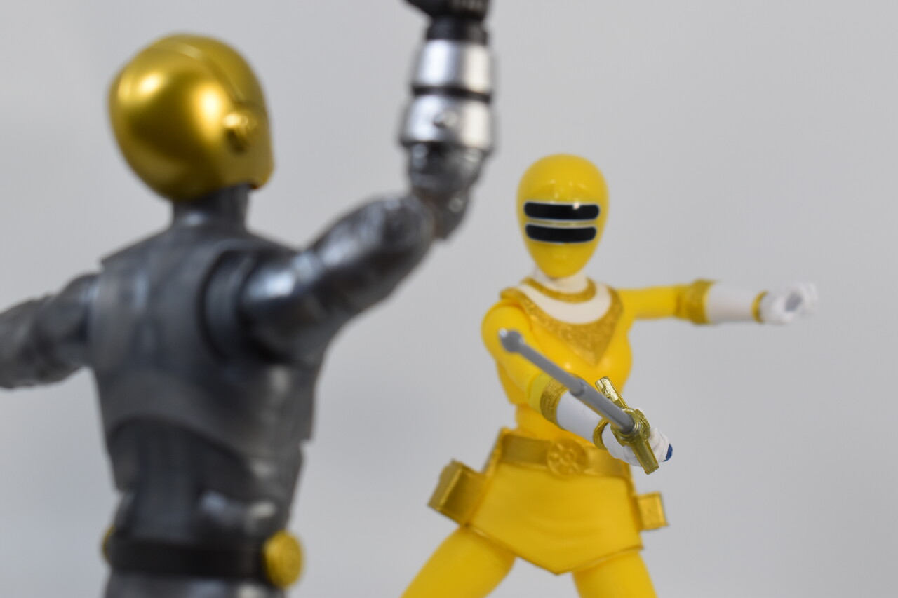 POWER RANGERS LIGHTNING COLLECTION ZEO COG レビュー : ハニワの玩具部屋