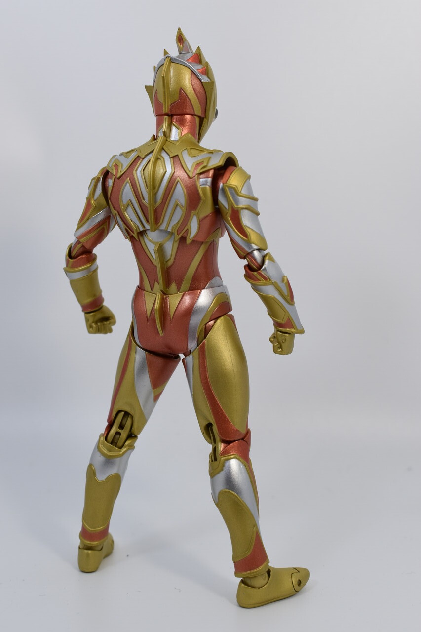 S.H.Figuarts グリッタートリガーエタニティ レビュー : HERO