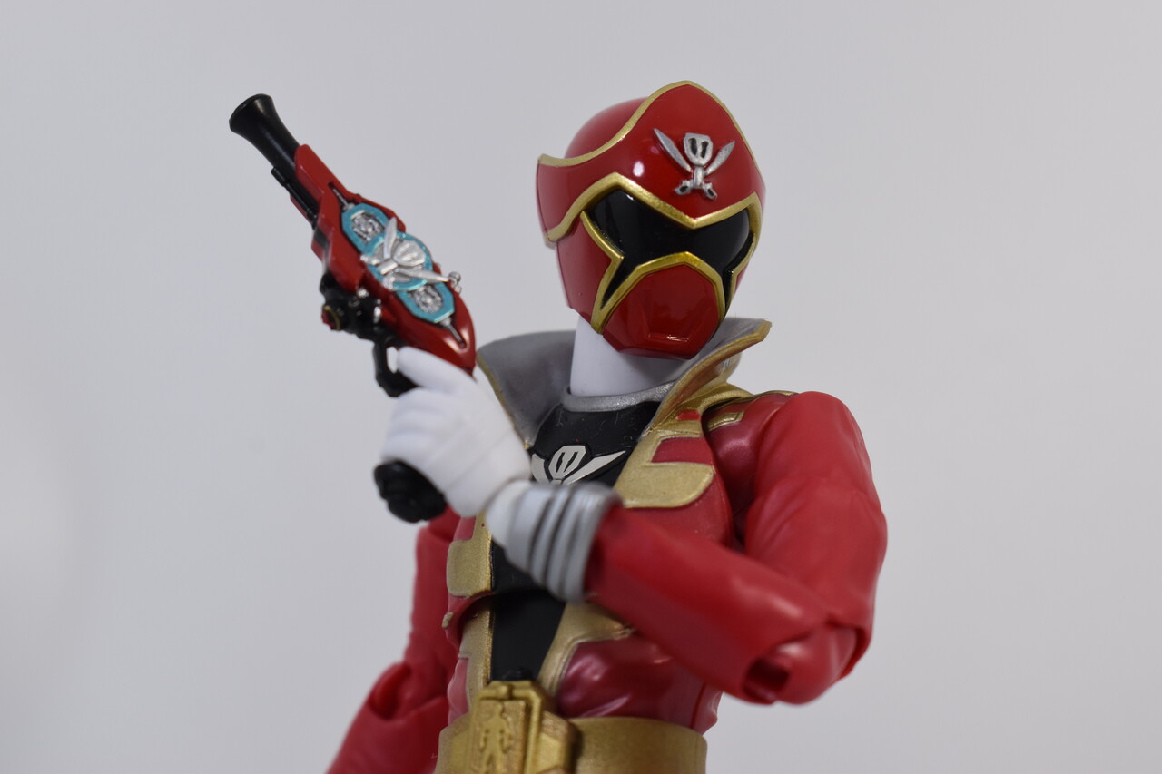 S.H.Figuarts ゴーカイレッド (真骨彫製法) レビュー : HERO S.H.Figuarts ゴーカイレッド (真骨彫製法) レビュー : HERO