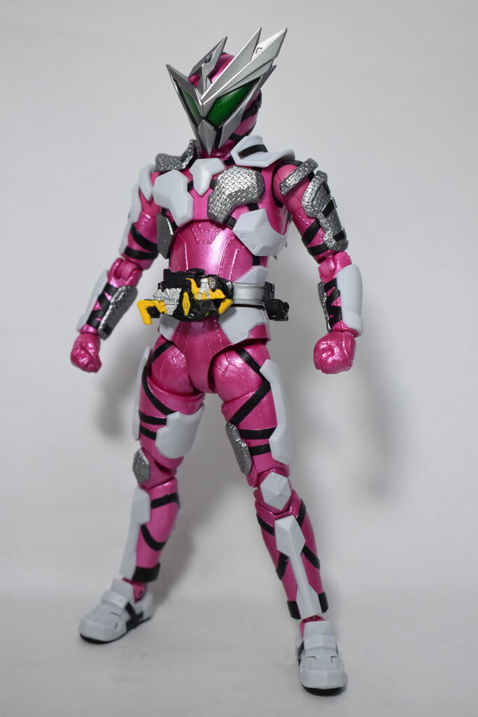 BANDAI - フィギュアーツ 仮面ライダー 迅 フライングファルコン S.H.Figuarts 仮面ライダー迅 フライングファルコン | 仮面