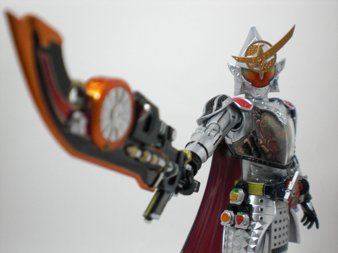 S.H.Figuarts 仮面ライダー鎧武極アームズ レビュー : HERO