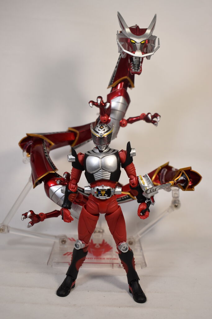 S.H.Figuarts 仮面ライダー龍騎＆ドラグレッダーセット レビュー