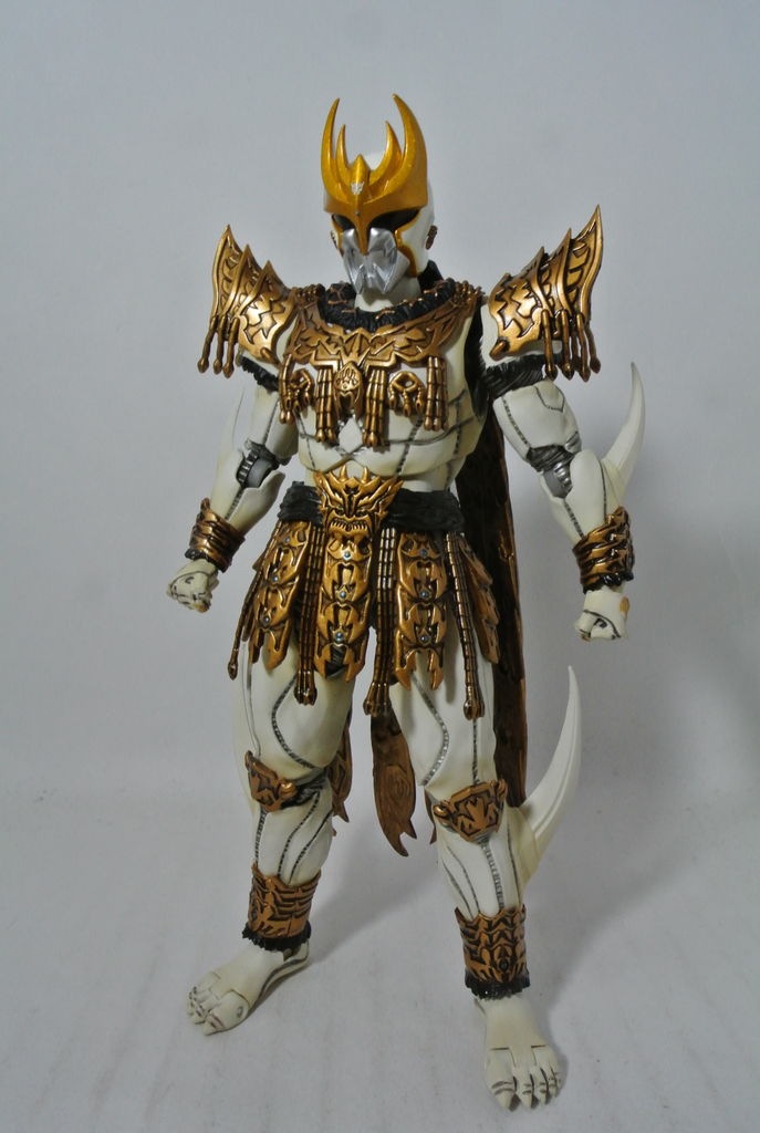 S.H.Figuarts ン・ダグバ・ゼバ（真骨彫製法） レビュー : ハニワの