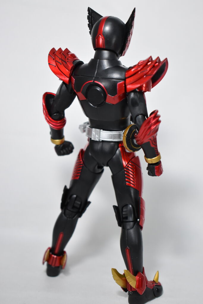 S.H.Figuarts 仮面ライダーオーズ タジャドルコンボ（真骨彫製法