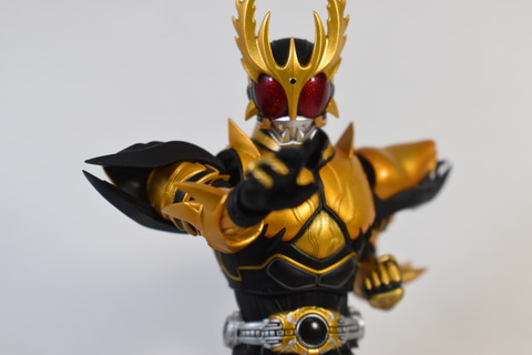 S.H.Figuarts 仮面ライダークウガ ライジングアルティメット（真骨彫