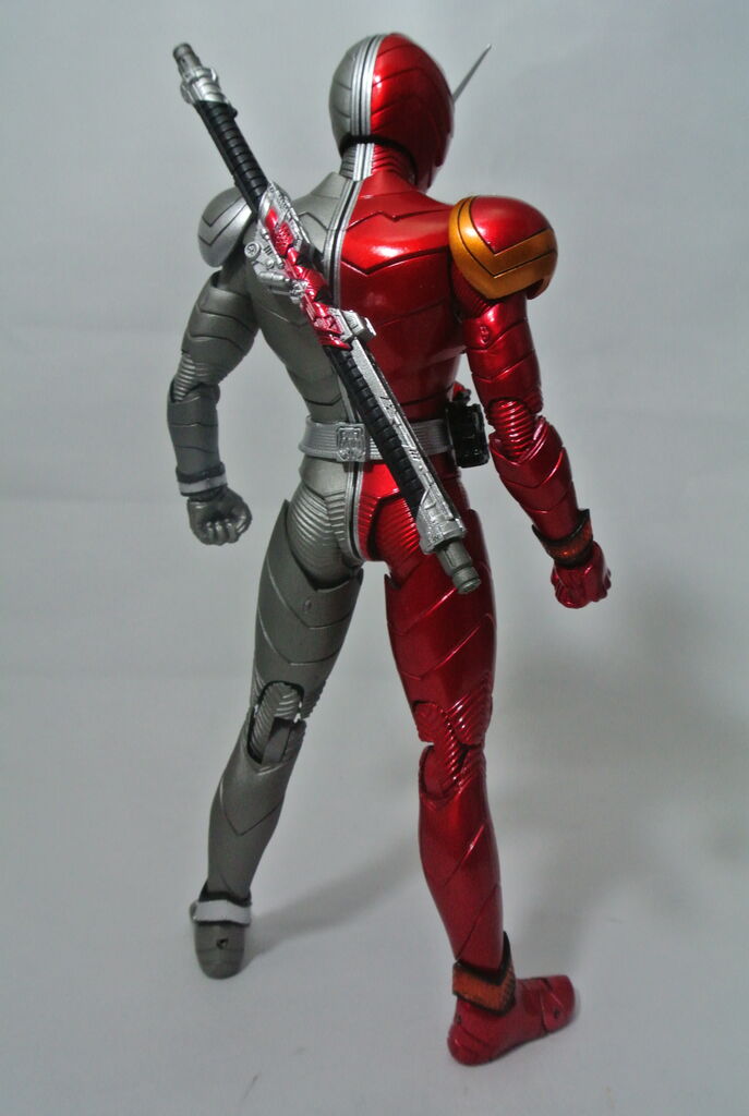 S.H.Figuarts 仮面ライダーW ヒートメタル（真骨彫製法） レビュー