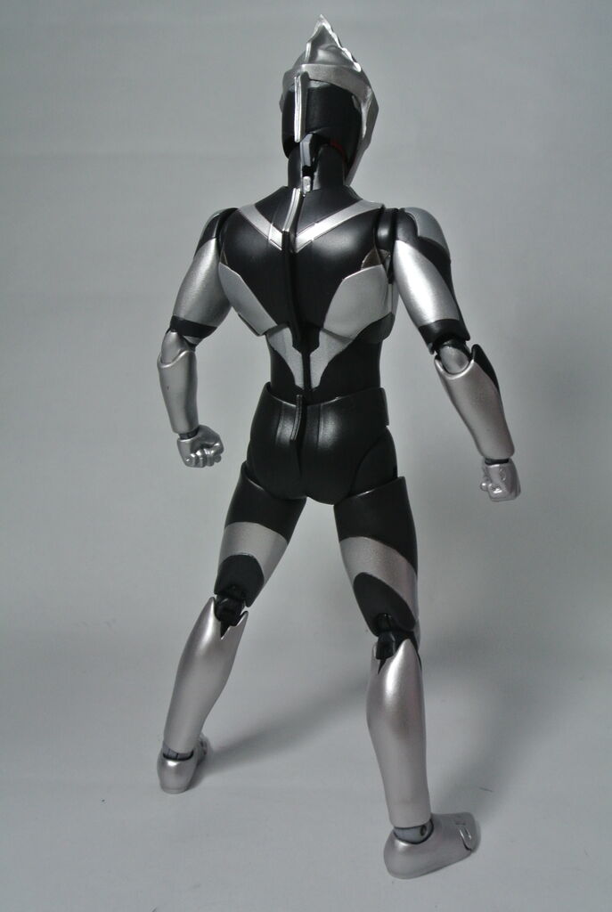 S.H.Figuarts ウルトラマンオーブダーク レビュー : ハニワの玩具部屋