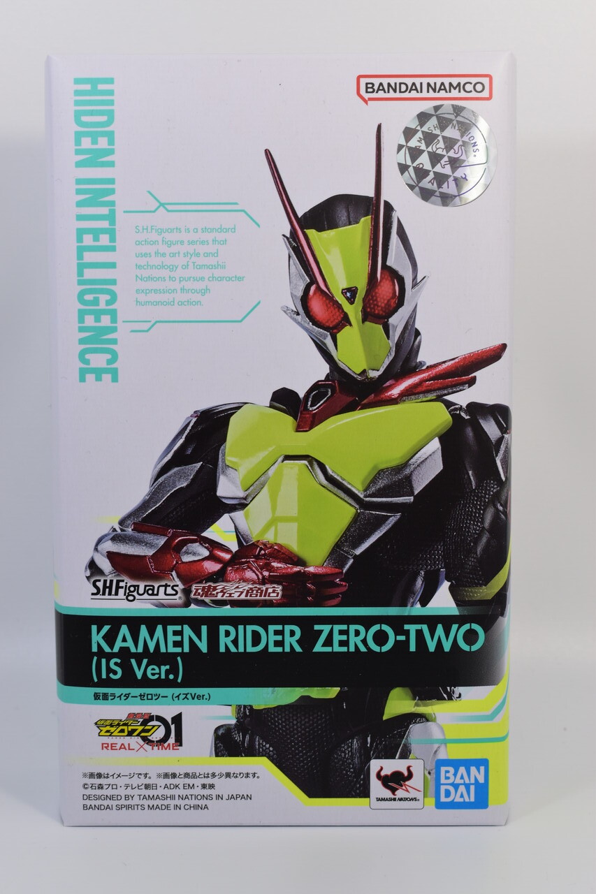S.H.Figuarts 仮面ライダーゼロツー(イズVer.) レビュー : ハニワの