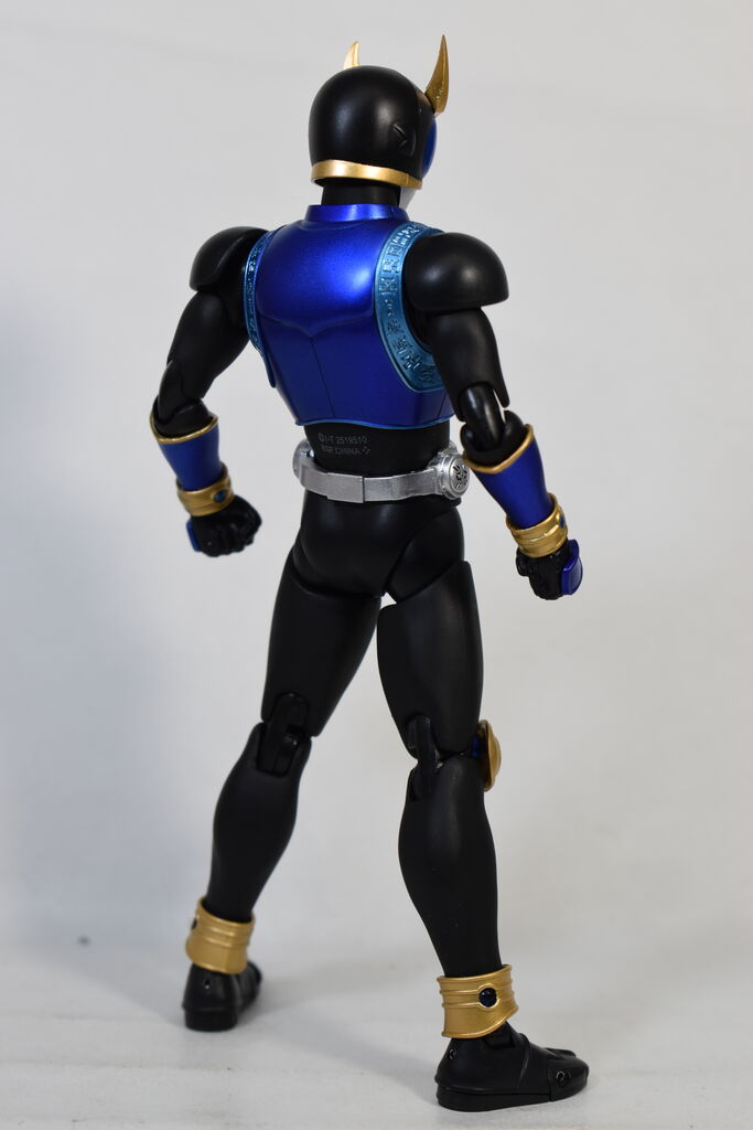 や*っ様 S.H.Figuarts仮面ライダークウガドラゴンフォーム S.H.Figuarts（真骨彫製法） 仮面ライダークウガ ドラゴン