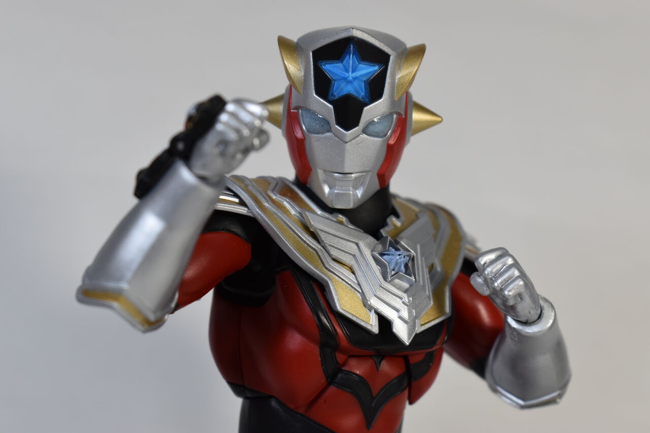 S.H.Figuarts ウルトラマンタイタス レビュー : HERO大好きの提督・P 