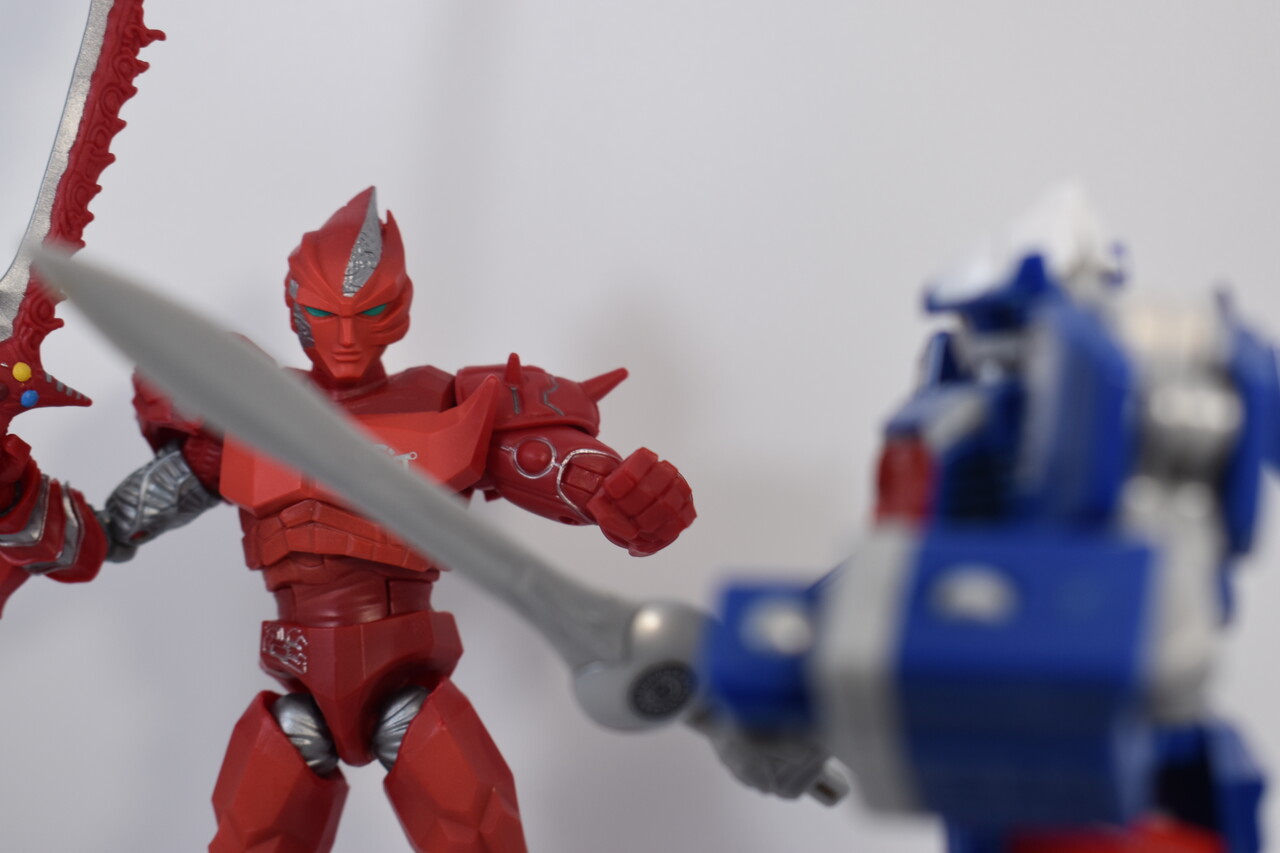 POWER RANGERS LIGHTNING COLLECTION IN SPACE RED ECLIPTOR レビュー