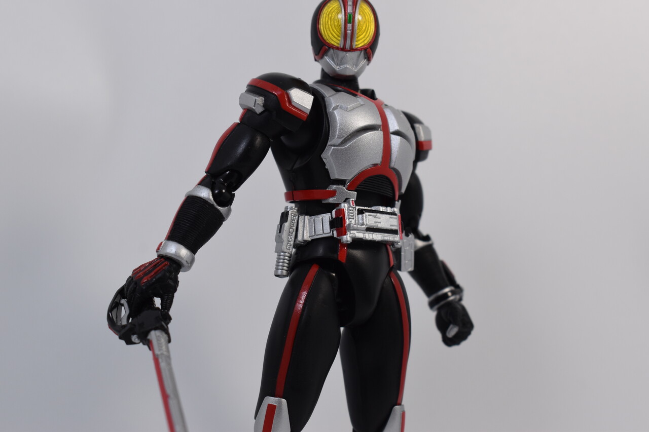S.H.Figuarts 仮面ライダーファイズ -20 Kamen Rider Kicks Ver