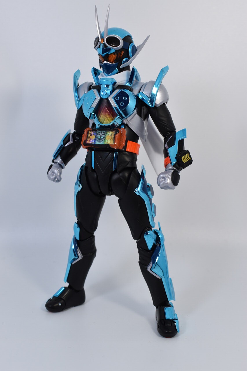 kny25822#61 S.H.フィギュアーツ 仮面ライダーガッチャード 未開封