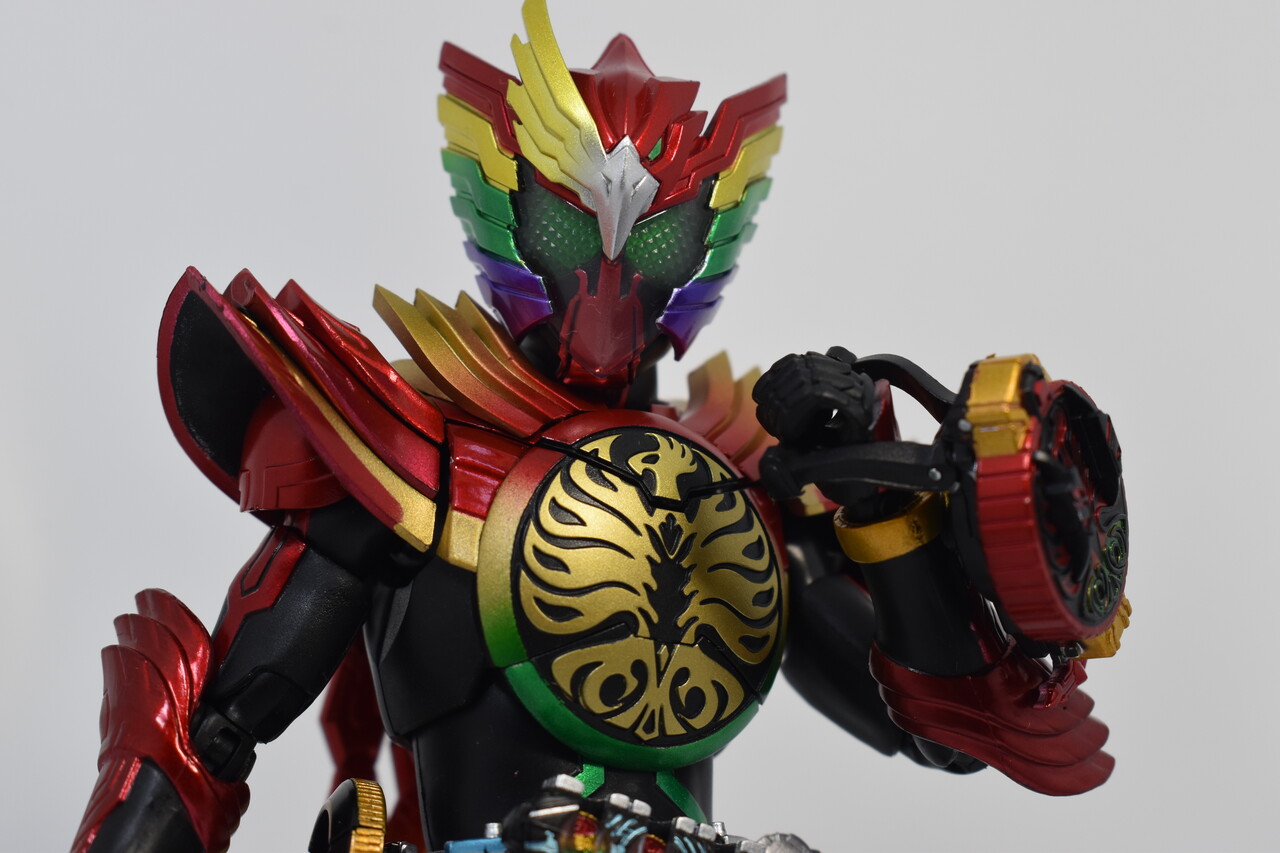 S.H.Figuarts 仮面ライダーオーズ タジャドルコンボエタニティ（真骨彫 ...