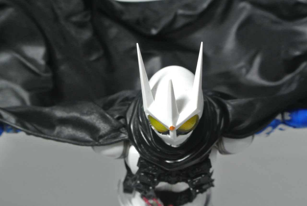 S.H.Figuarts 仮面ライダーエターナル（真骨彫製法） レビュー