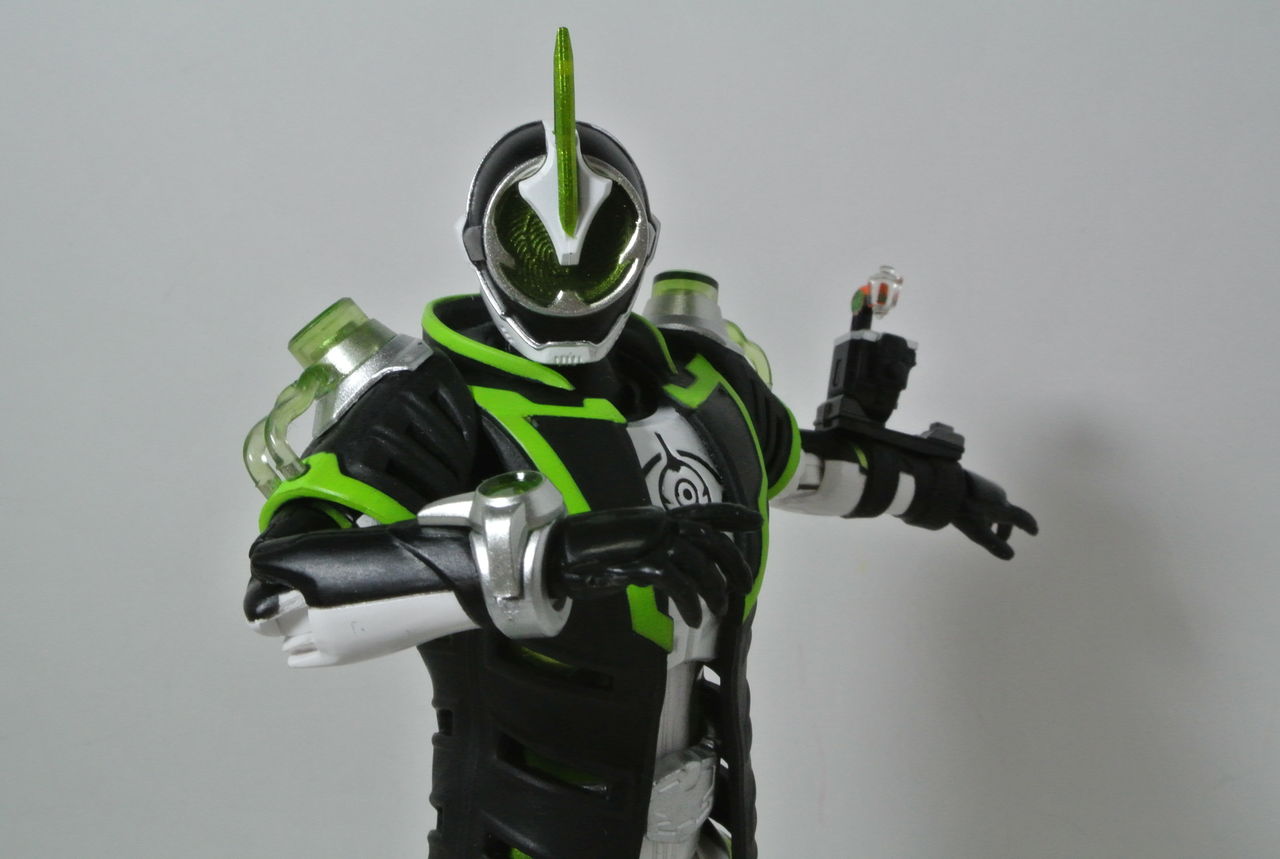 S.H.Figuarts 仮面ライダーネクロム レビュー : ハニワの玩具部屋