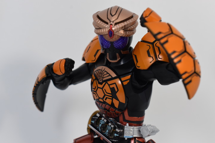真骨彫SHFiguarts 仮面ライダーオーズブラカワニコンボ S.H.フィギュアーツ （真骨彫製法） 仮面ライダーオーズ