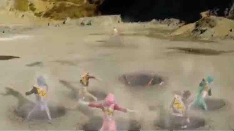 キョウリュウジャー 45話 特撮ヒロインピンチ図鑑