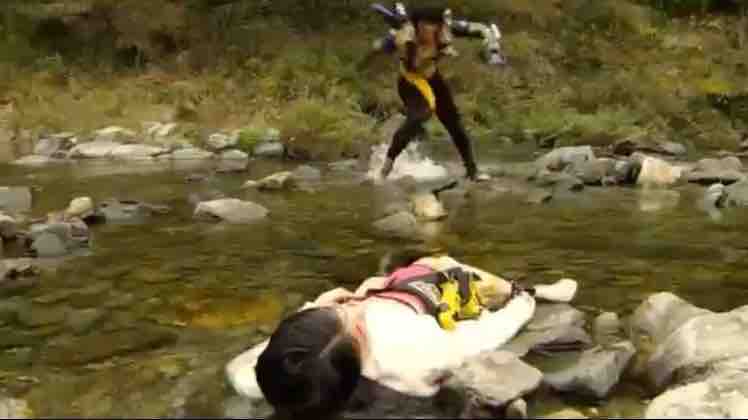 キョウリュウジャー 特撮ヒロインピンチ図鑑