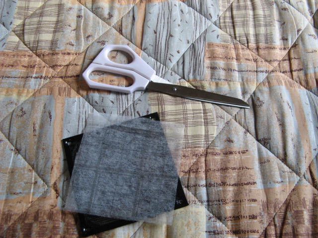 大きな城のリトルジョン 塩ビパイプの中が気持ちいい