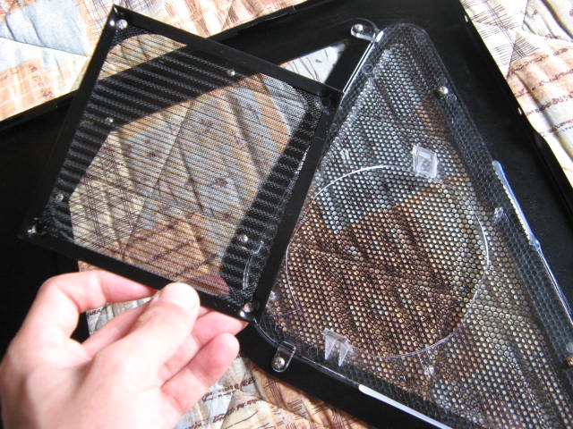 大きな城のリトルジョン 塩ビパイプの中が気持ちいい