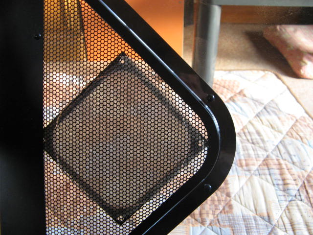 大きな城のリトルジョン 塩ビパイプの中が気持ちいい