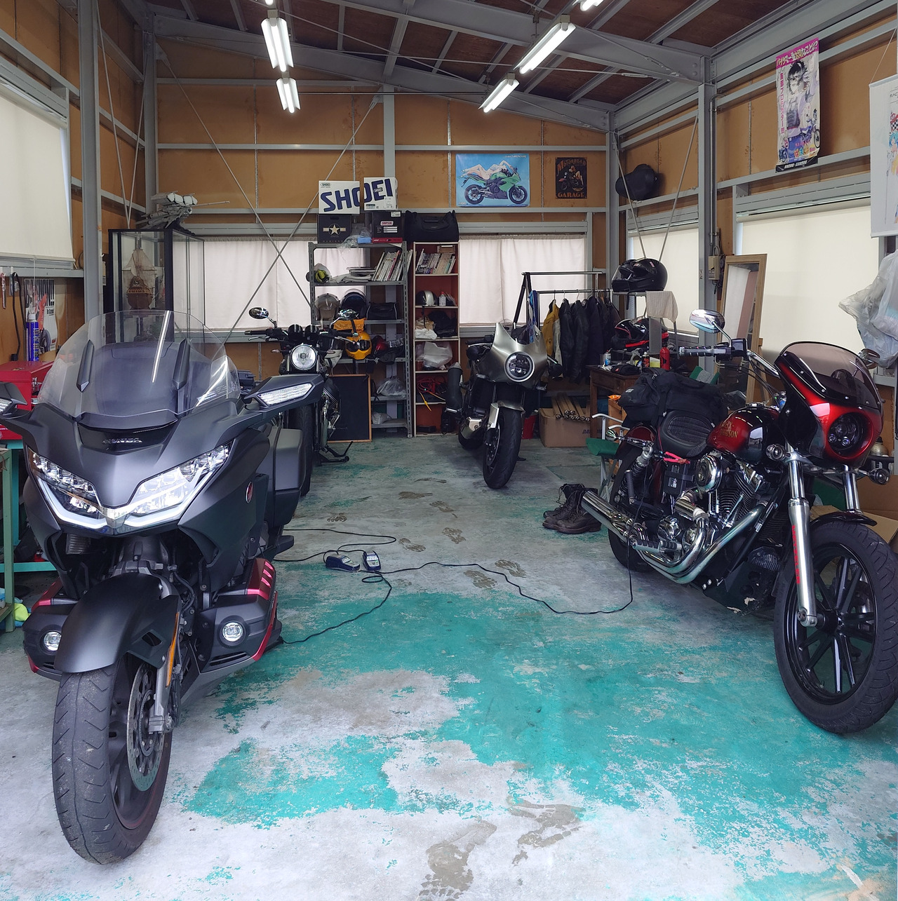 バイク小屋