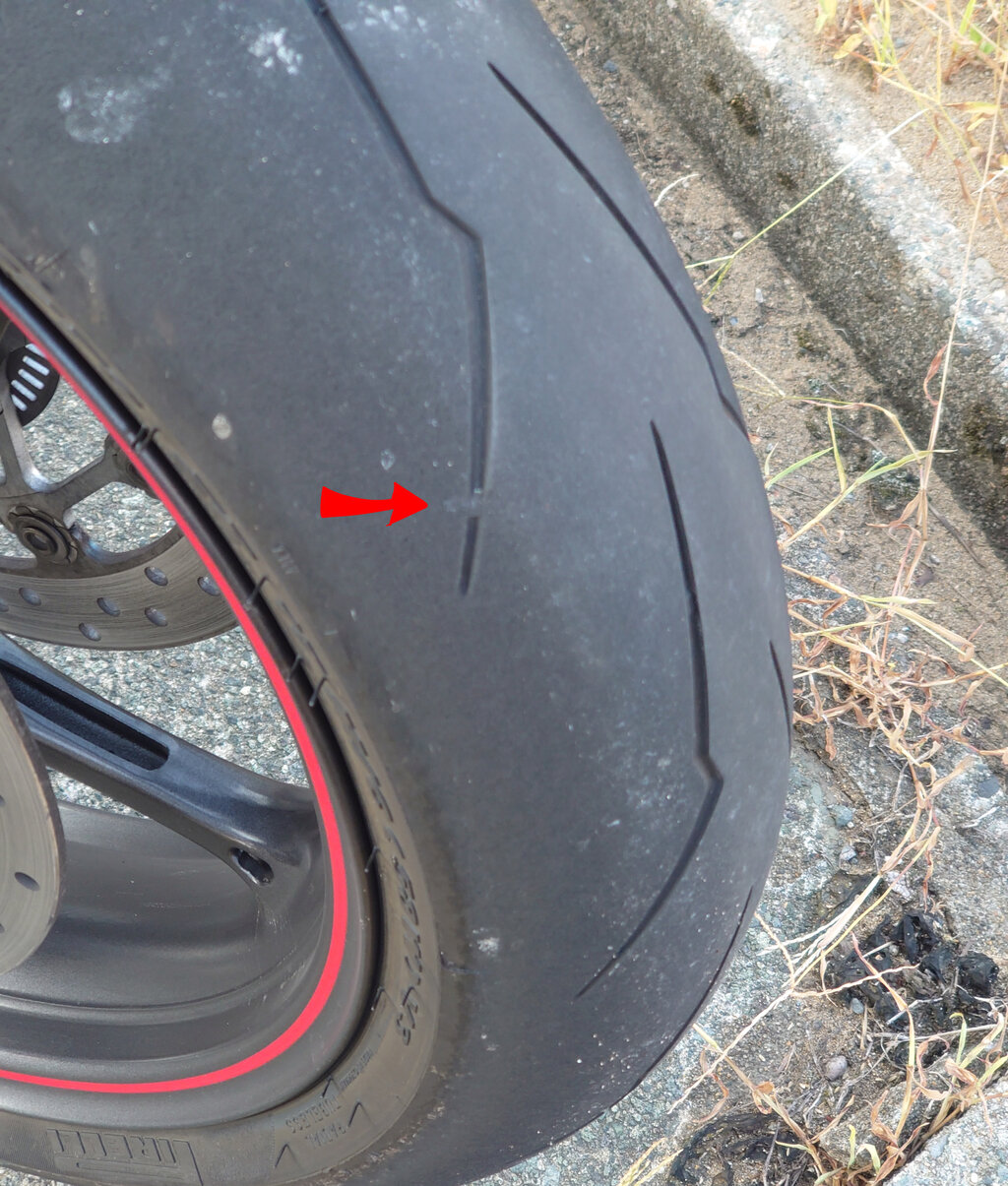 ピレリ V3 SC1 さりげ 前後1台分 スーパーコルサSC 