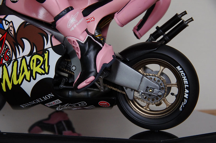 Vispo MARI RACING Ver. （ガレージキット） 製作記 その4 （バイクの