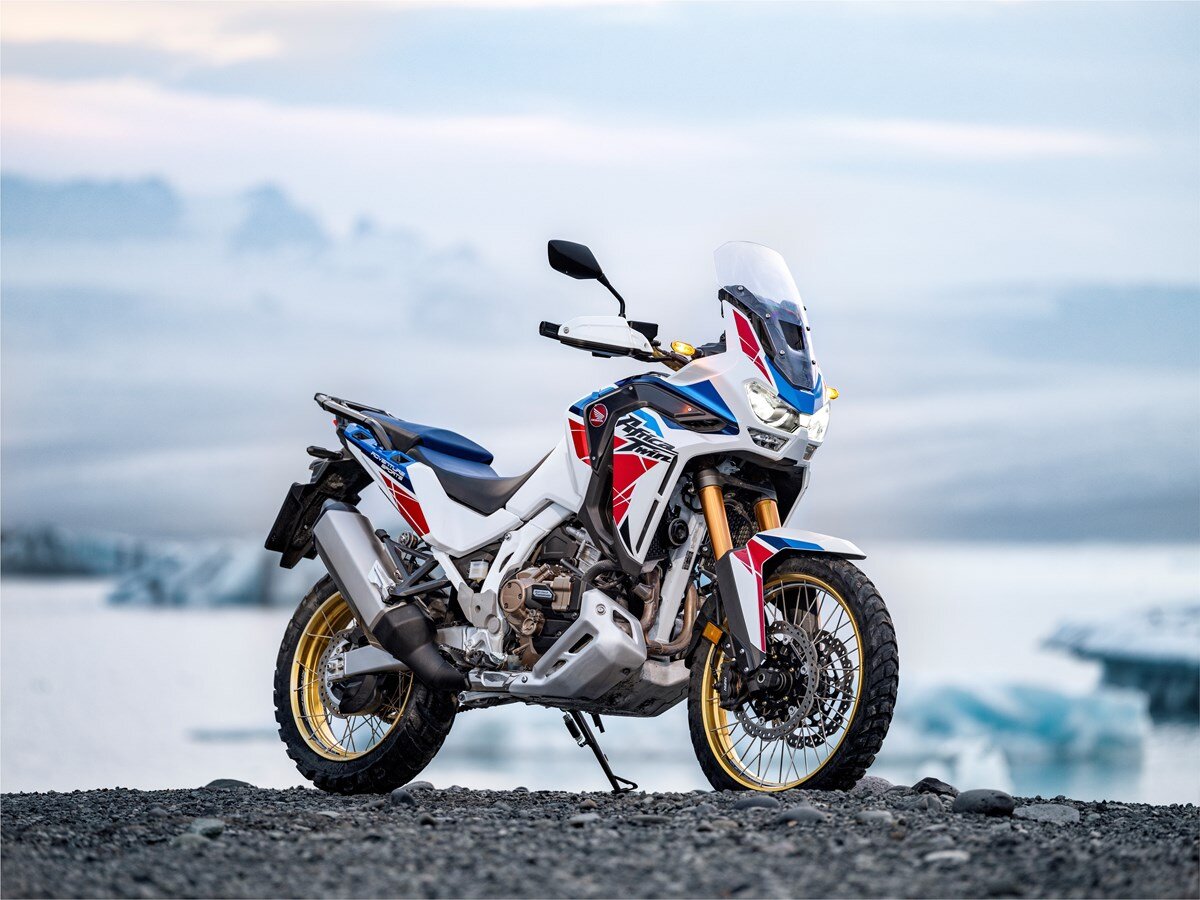00_341450_22YM_CRF1100L_AFRICA_TWIN_ADVENTURE_SPORTS