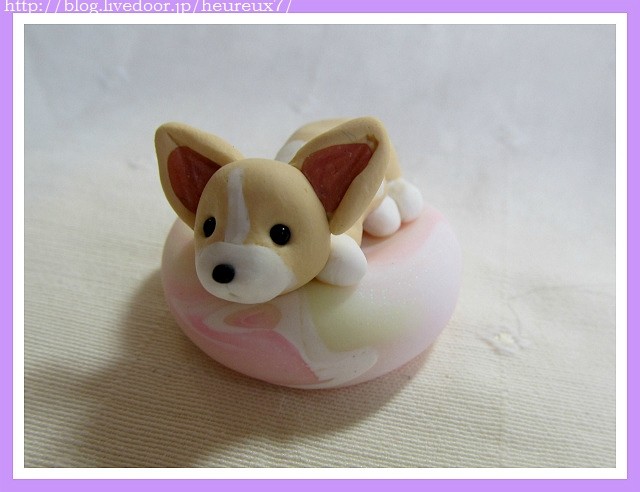 粘土でコーギーしゃんを作ってみました 森の木陰でどんぢゃらホイ