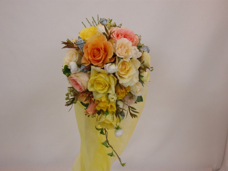 ヘクセンハウスフラワーアカデミー のアレンジメント教室 日記 フラワーアレンジメント フリースタイル