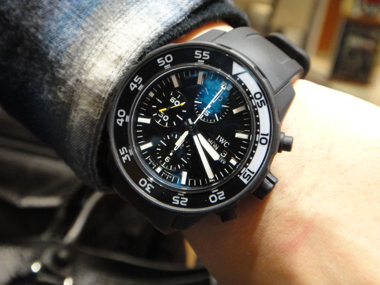 IWCアクアタイマーガラパゴス IWC意外とビジネスでも使えます