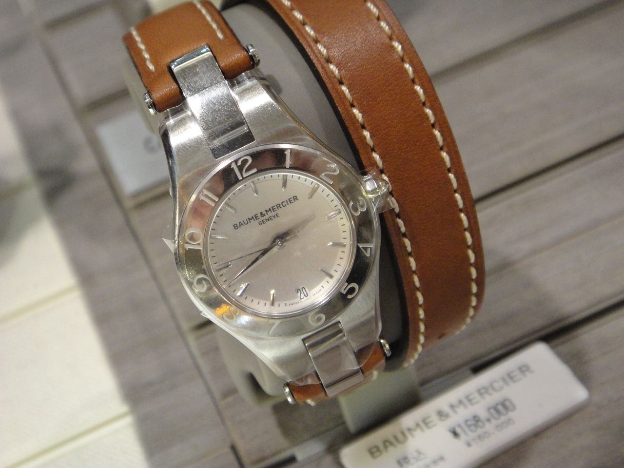 ボームアンドメルシエリネアレディースクォーツ