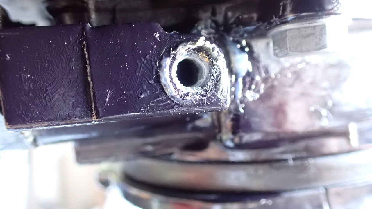 メンテナンス 補機 グリスが入らない ゆでたまごな日