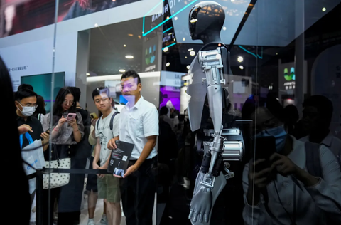 teslarobotinshanghai2023001