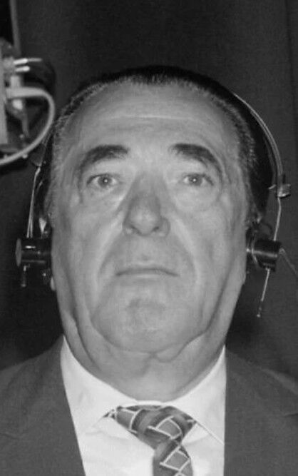 robertmaxwell1989001