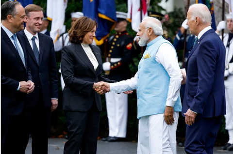 kamalaharrisforeignpolicy003