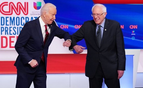 2020democraticprimarydebatebidenandsanders001